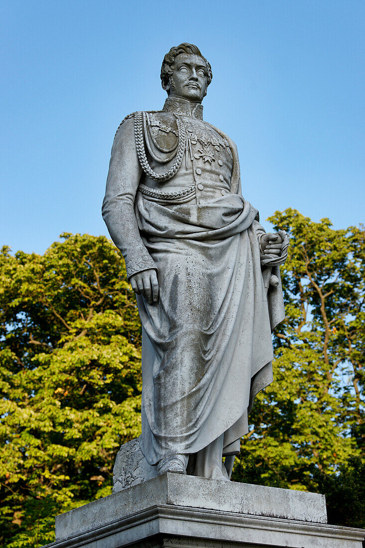 Prince Wilhelm Malte I., Malte monument at palace grounds, Putbus, Ruegen, Mecklenburg-Western Pomerania, Germany, Europe