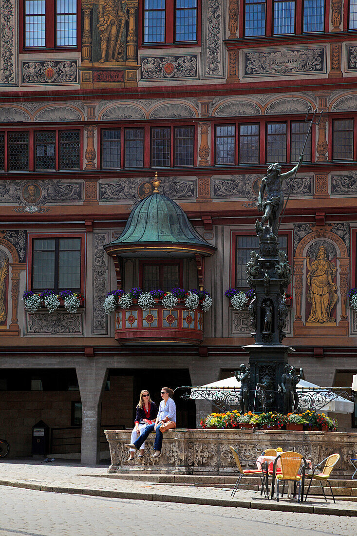 Neptunbrunnen vor dem Rathaus, Tübingen, Baden-Württemberg, Deutschland