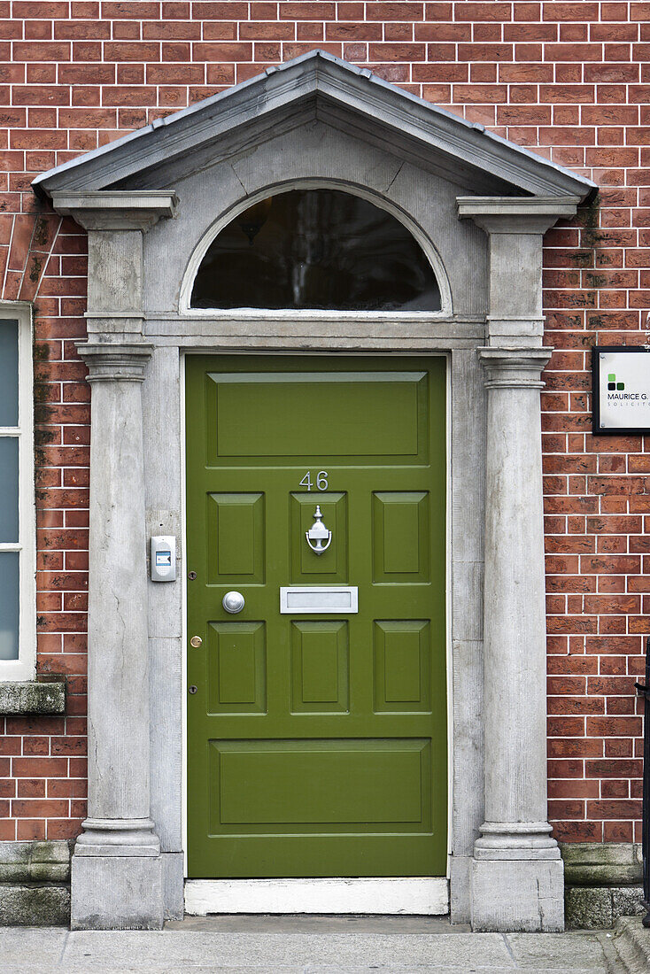 Tür im georgianischen Stil, Parnell Square, Dublin, County Dublin, Irland