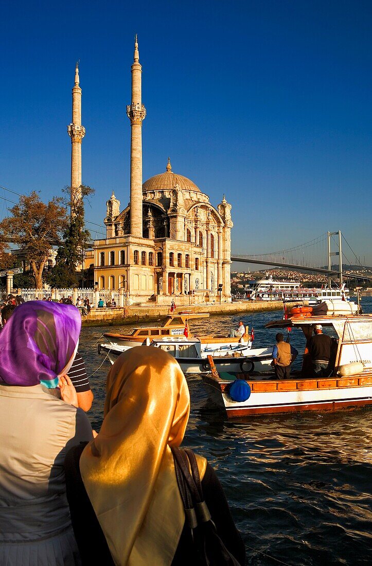 Mecidiye Ortakoy mosque and Bosphorus Strait  In background Bosphorus Bridge Bogazici bridge  At Ortaköy district  Istanbul  Turkey