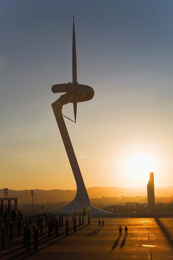 Barcelona: 120 m  high telecommunications tower 1991 by Santiago Calatrava