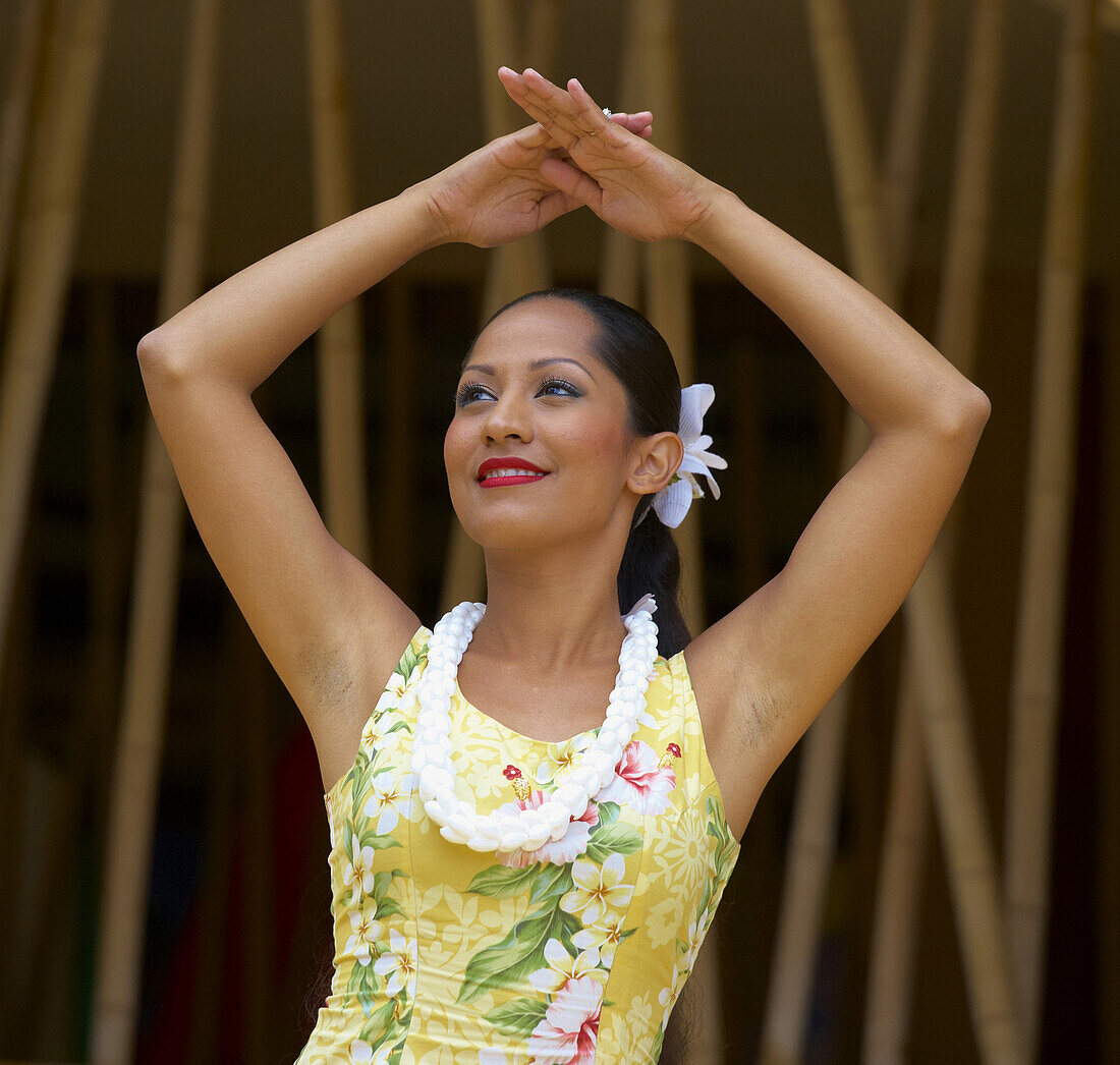 Local woman dancing Hula, Oahu, Hawaii, USA, America