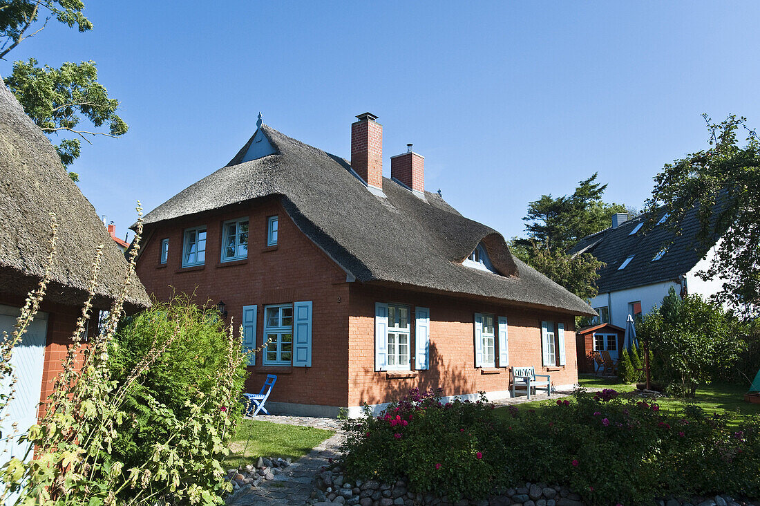 Reetdachhaus, Ostseebad Wustrow, Fischland-Darß-Zingst, Mecklenburg-Vorpommern, Deutschland