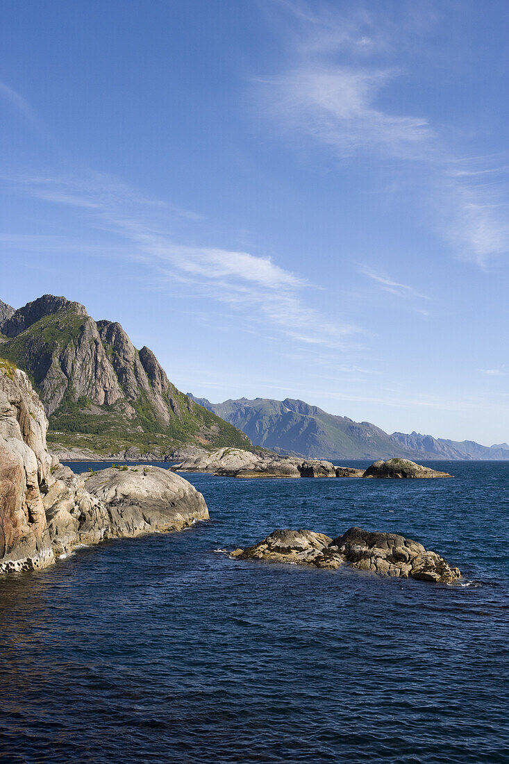 Küste nahe Hamnoy, Moskenesoy, Lofoten, Norwegen, Europa