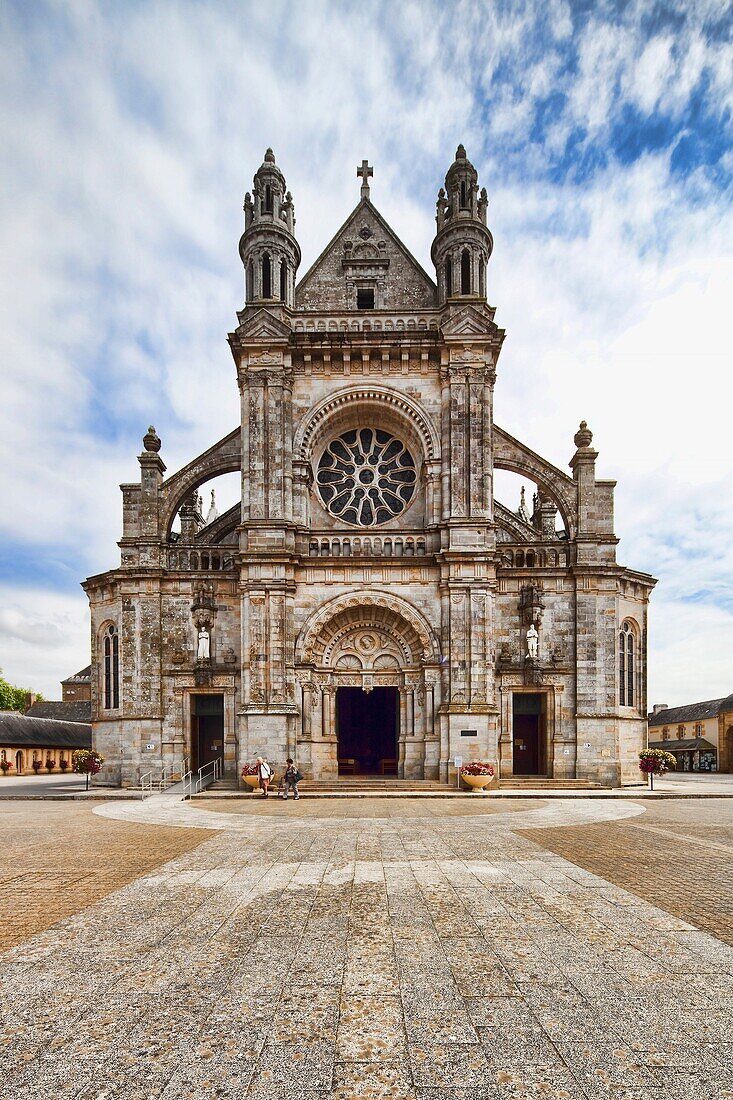 Basilica of Sainte Anne d´Auray, departement of Morbihan, Brittany, France