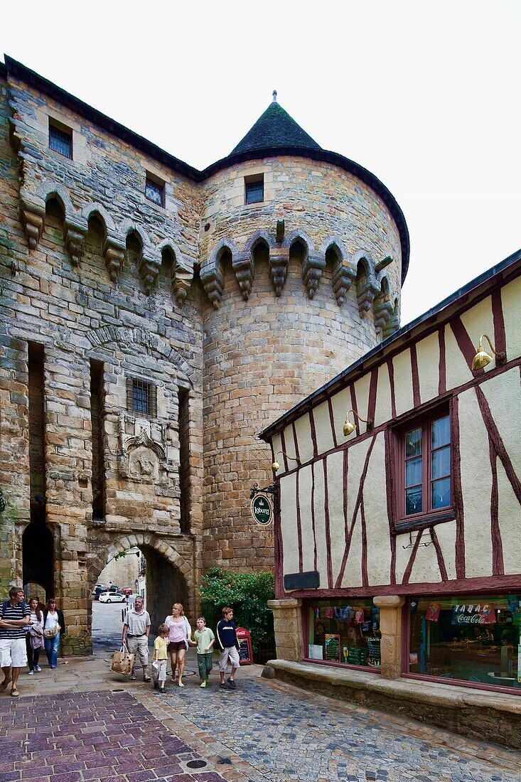 Prison gate, town of Vannes, departament de Morbihan, Brittany, France