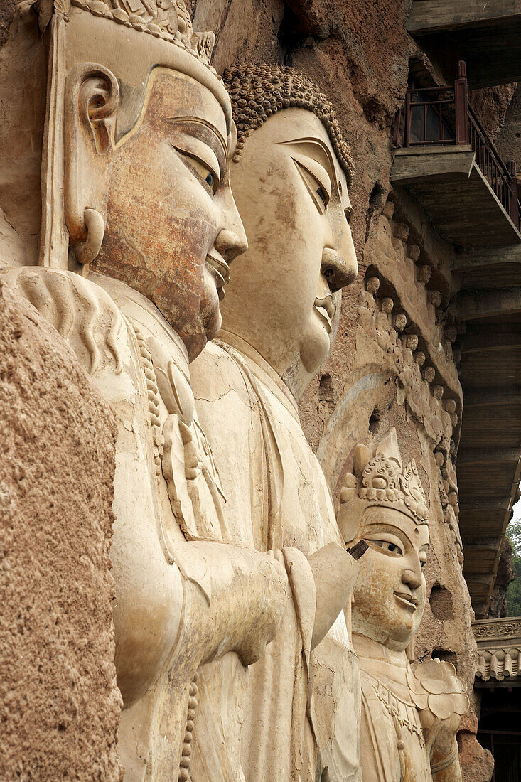 Asia, Buddha, Buddhas, Buddhism, Carved, China, Color, Colour, detail, details, Faith, Figure, Figures, Gansu, Grotto, Grottoes, Grottos, Iconography, Kansu, Maijishan, People´s Republic of China, PRC, Religion, Sculpted, Sculpture, Sculptures, Symbol, Sy