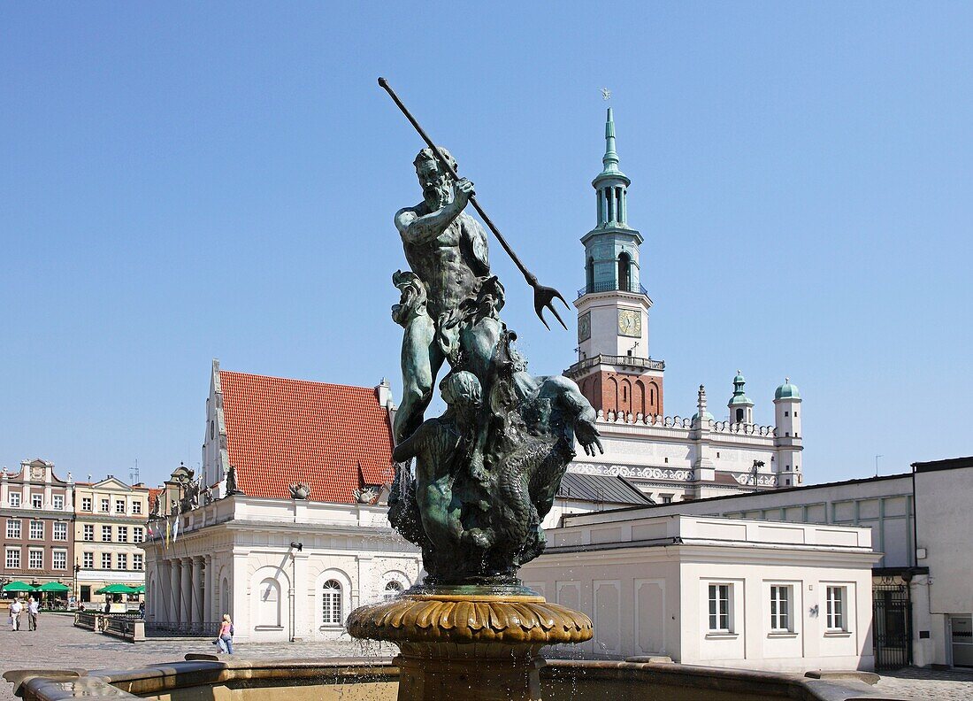 Neptune fountain Statue, Old Market Square, Poznan, Poland