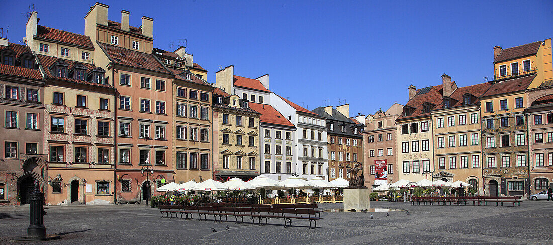 Poland, Warsaw, Old Town Square, Rynek Starego Miasta