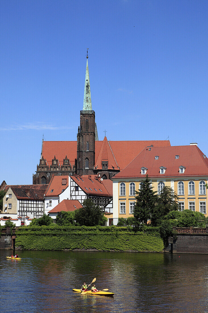 Poland, Wroclaw, Church of SS Peter and Paul, Odra River, boats