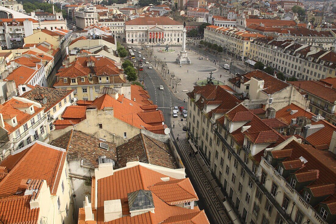 Dom Pedro IV Rossio Square with the National Theatre of Dona Maria II built in 1846, Baixa, Lisbon, Portugal