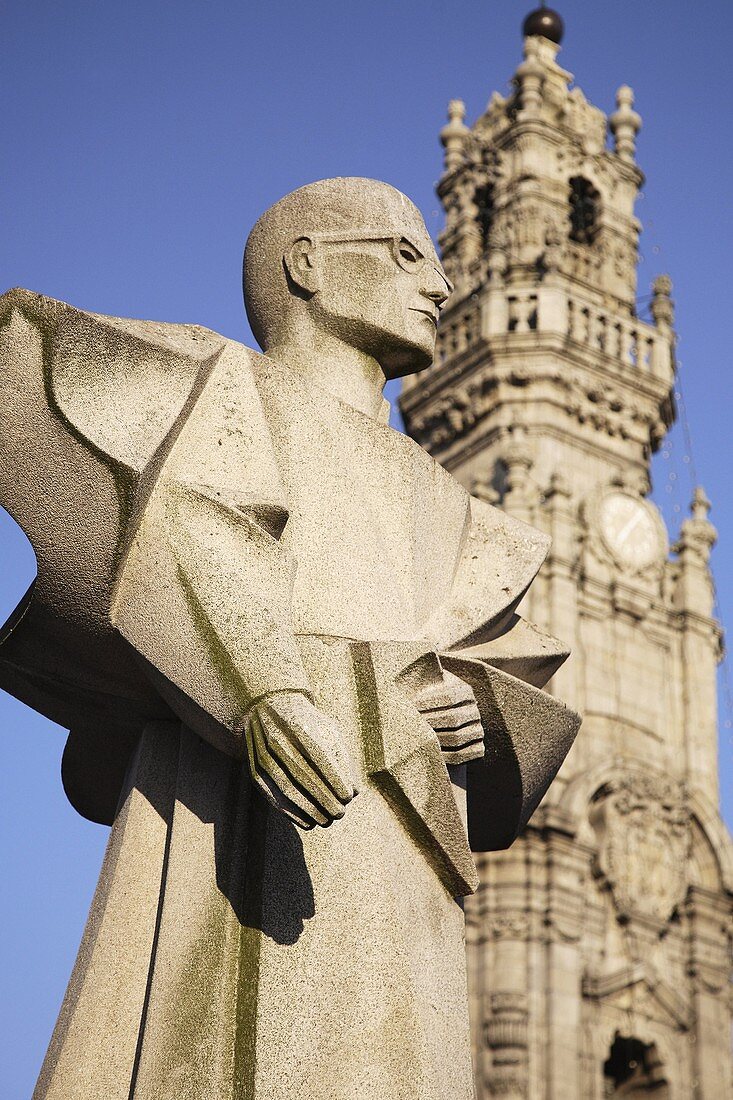 Clerigos Tower disigned by Nicolau Nasoni with a statue to Antonio Ferreira Gomes, Porto, Douro Litoral, Portugal