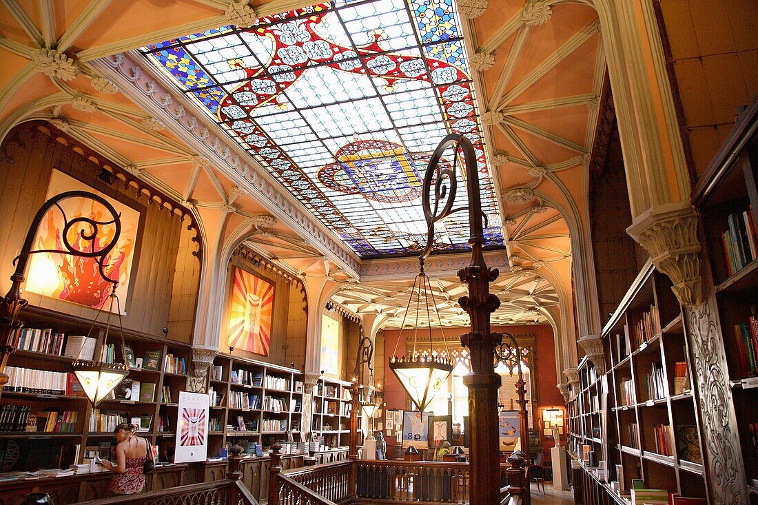 Lello Bookshop, Rua de Carmelitas Street, Porto, Douro Litoral, Portugal