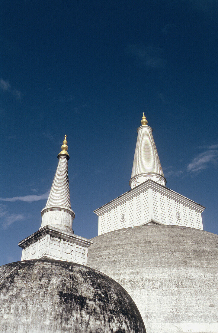 Sri Lanka, Anuradhapura, Ruwanwelisaya Dagaba