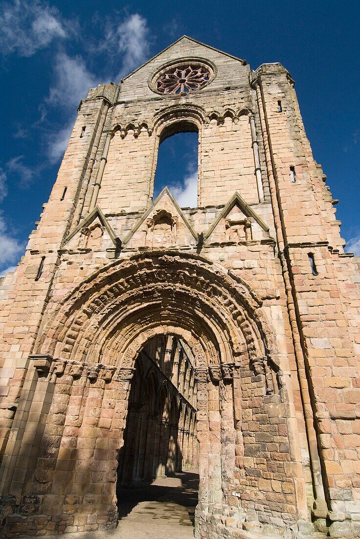 Jedburgh Abbey, Jedburgh, Scotland, UK
