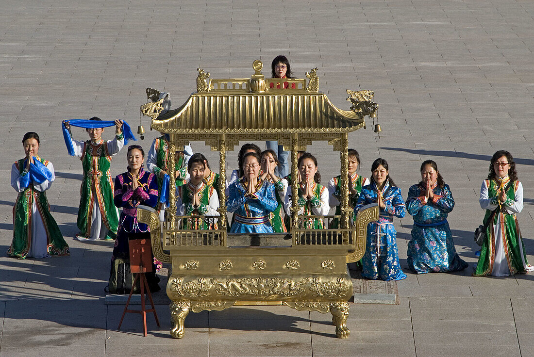 Genghis Khan´s mausoleum, Ordos. Inner Mongolia, China