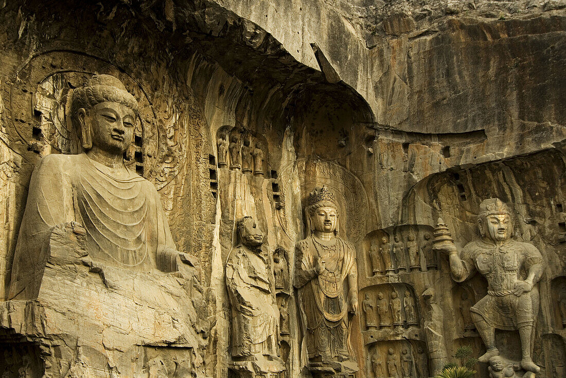 China, Henan province, Longmen grottos