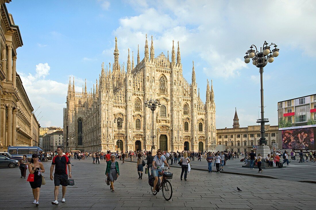 Duomo (cathedral), Milan, Lombardy, Italy