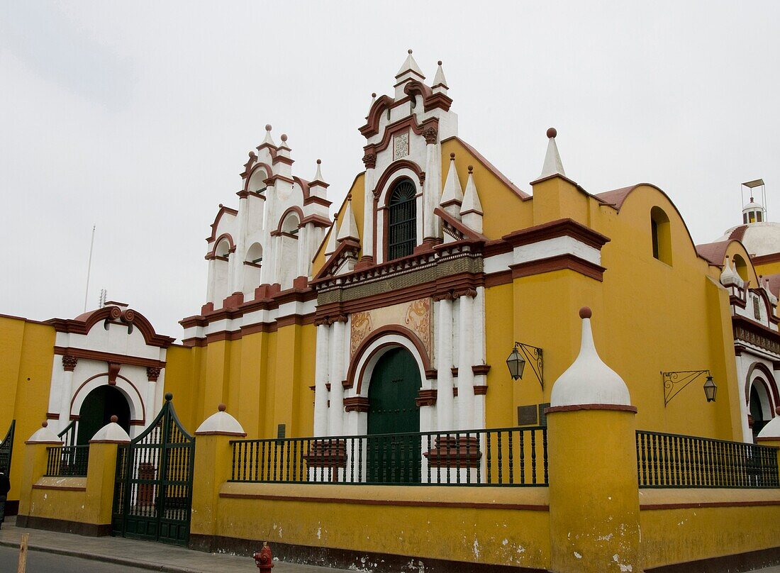 Peru. Trujillo city. church of La Compañia (17th century).