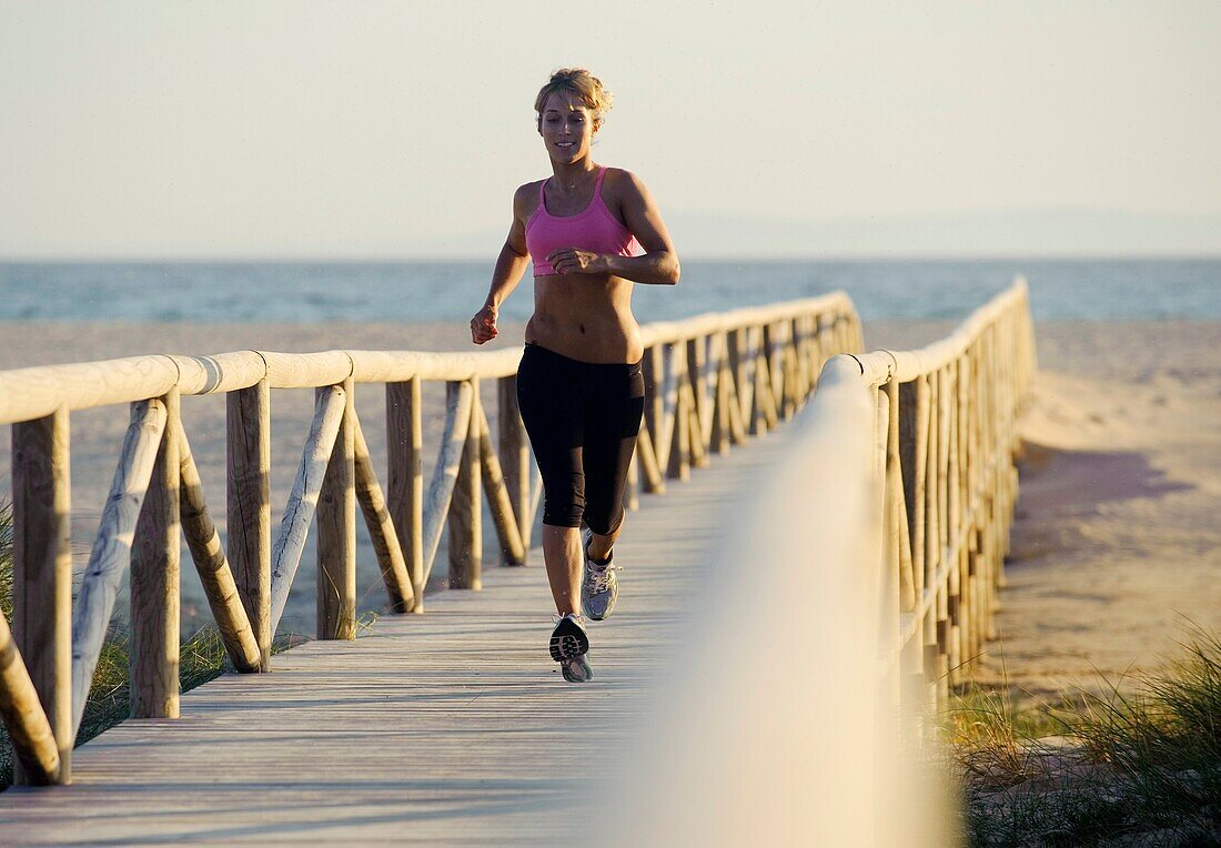 exercise, Female, fit, human, outdoor, running, sport, woman, A75-1139417, AGEFOTOSTOCK