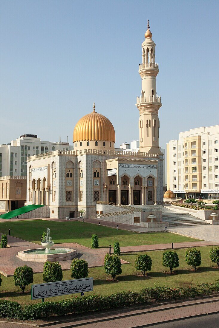 Zawawi mosque at the district Al-Khuwair, Muscat, Sultanate of Oman, Asia.