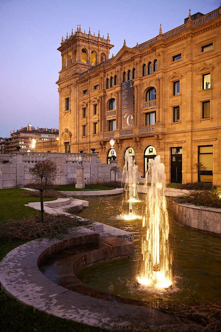 Theater Teatro Victoria Eugenia und Gärten Reina Regente, Donostia, San Sebastian, Gipuzkoa, Euskadi, Spanien