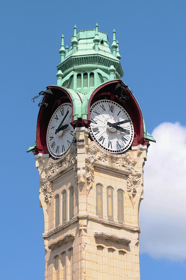 Rouen railway station clock tower, built in 1928, Art Deco, Seine Maritime, Upper Normandy, France