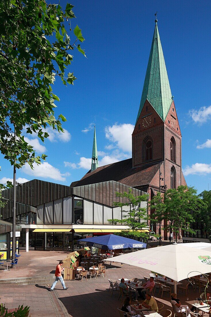 Germany, Kiel, Kiel Fjord, Baltic Sea, Schleswig-Holstein, Alter Markt, church Saint Nicolai, evangelic church, neo-Gothic style, brick building