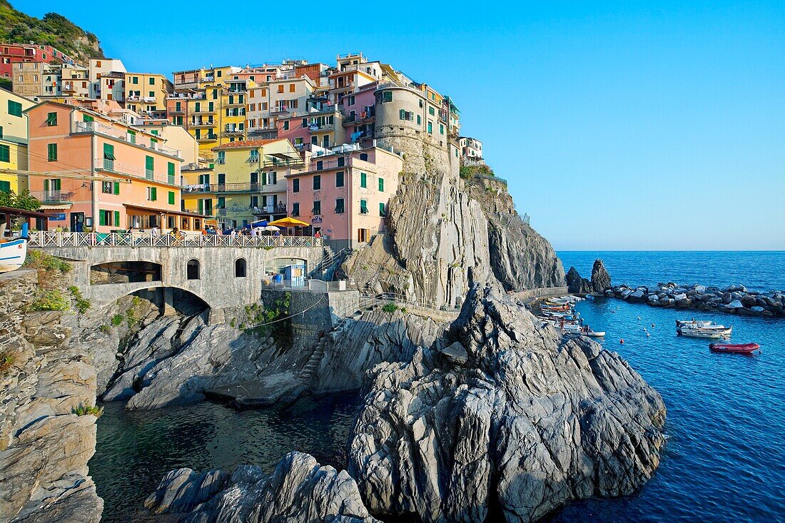 Coastal village of Manarola. Cinque Terre. Liguria. Italian Riviera. Italy.