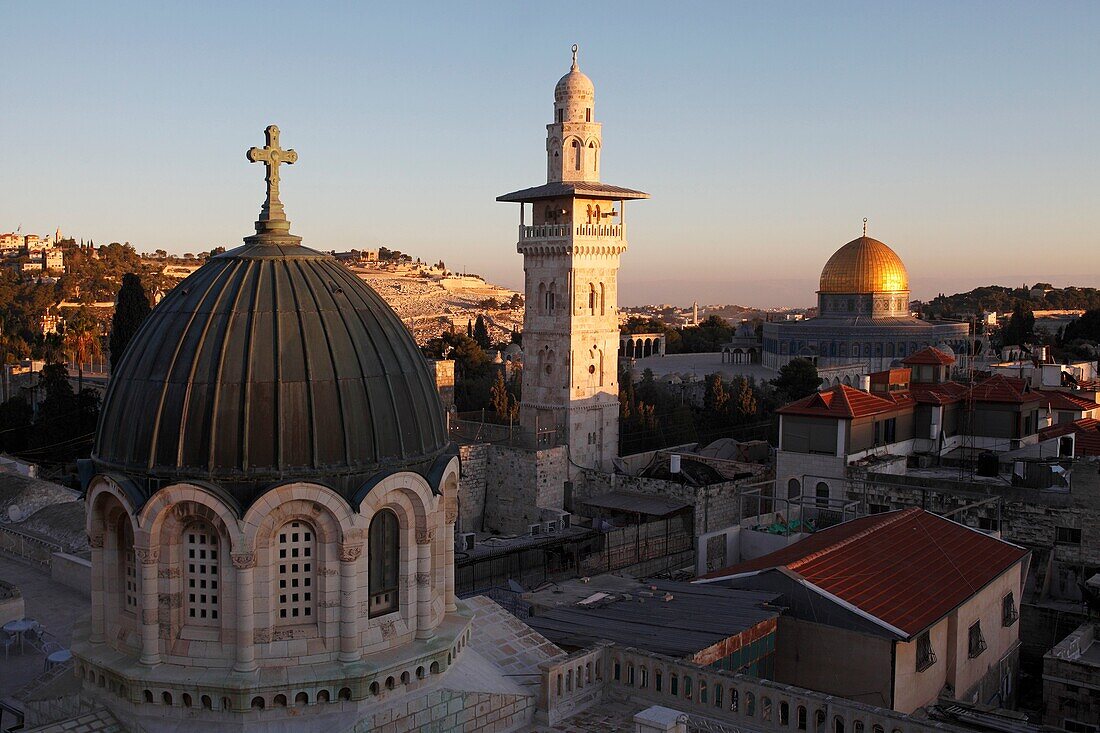 Israel, Jerusalem, Ecce Homo Basilica, Bab el Ghawanimeh Mosque, Minaret, Dome of the Rock, Old city