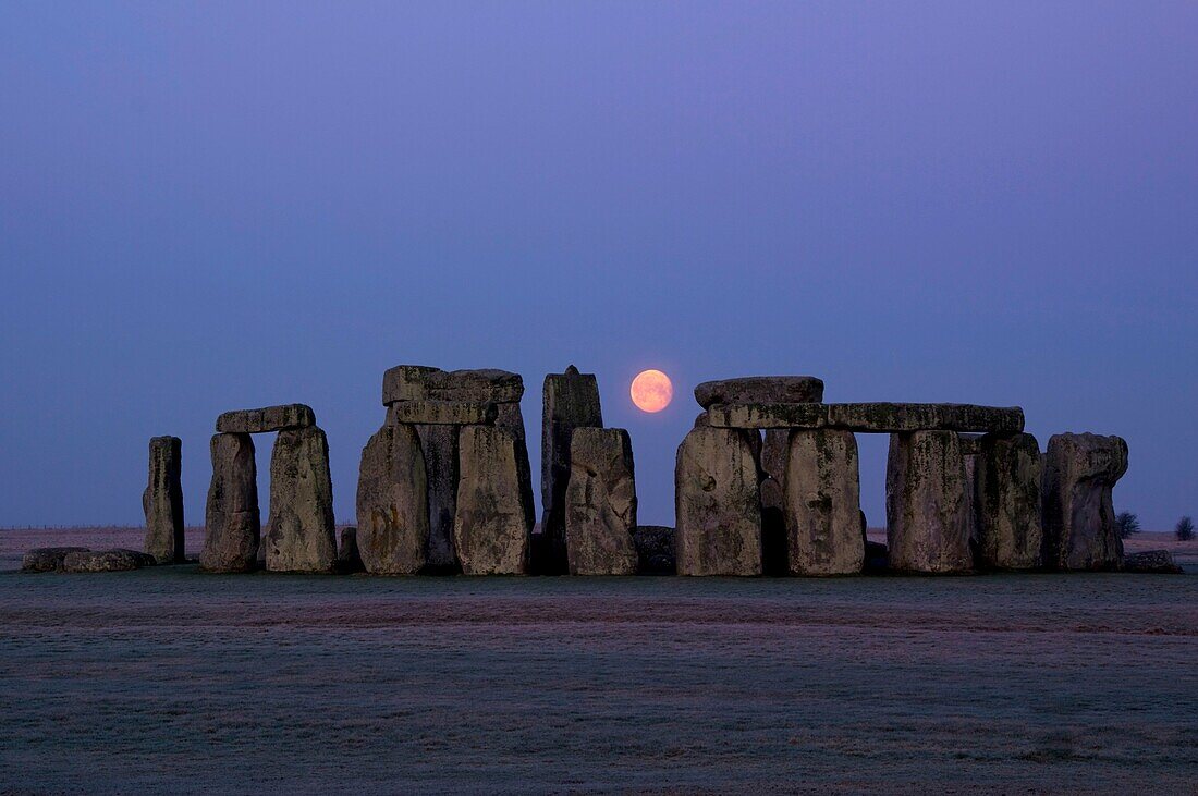 europe, uk, england, Wiltshire, stonehenge moon