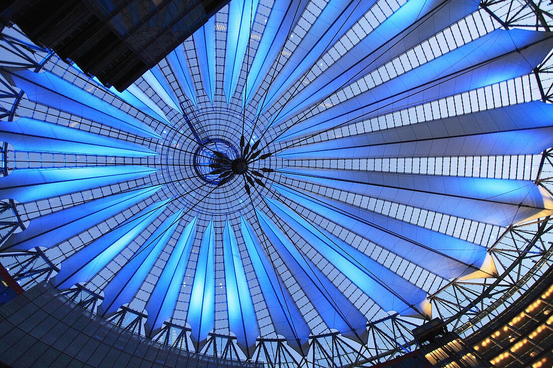 Germany, Berlin, Potsdamer Platz, Sony Center interior, modern architecture