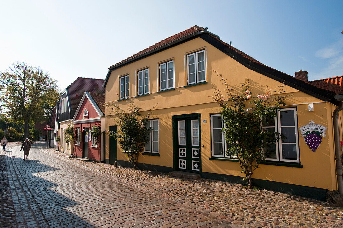 Typisches Haus in Burg, Fehmarn, Ostsee, Schleswig-Holstein, Deutschland