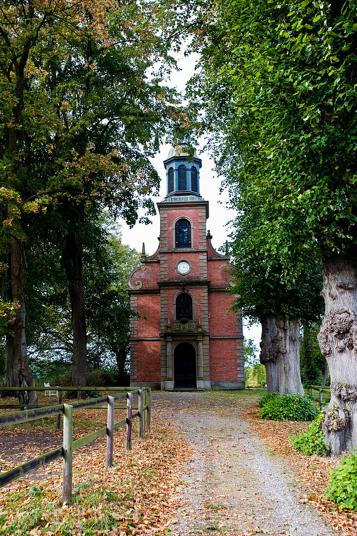 Kapelle, Gut Panker, Ostsee, Panker, Plön, Schleswig-Holstein, Deutschland