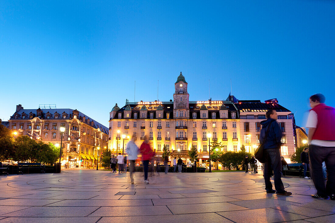 Grand Hotel, Prachtstraße, Karl Johans gate, Oslo, Südnorwegen, Norwegen