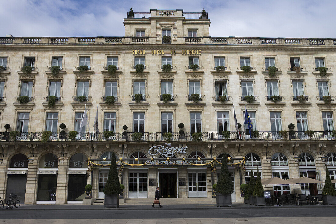 Exterior view of The Regent Grand Hotel de Bordeaux, Bordeaux, Gironde, Aquitane, France, Europe