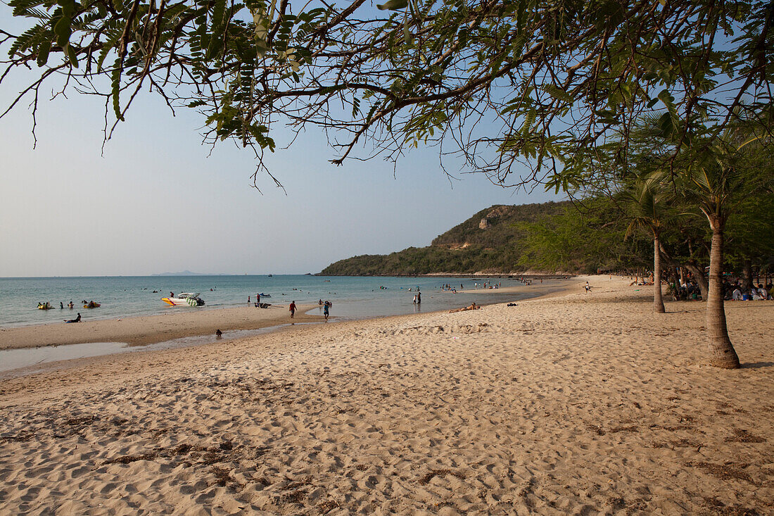 Sai Keaw Strand im Distrikt Sattahip bei Pattaya, Provinz Chonburi, Thailand, Asien