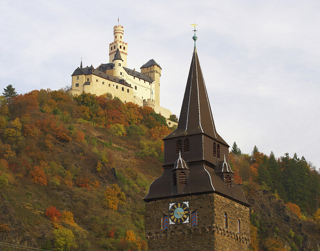 Die Marksburg in Braubach, Unesco-Welterbe: Oberes Mittelrheintal (seit 2002), Mittelrhein, Rheinland-Pfalz, Deutschland, Europa