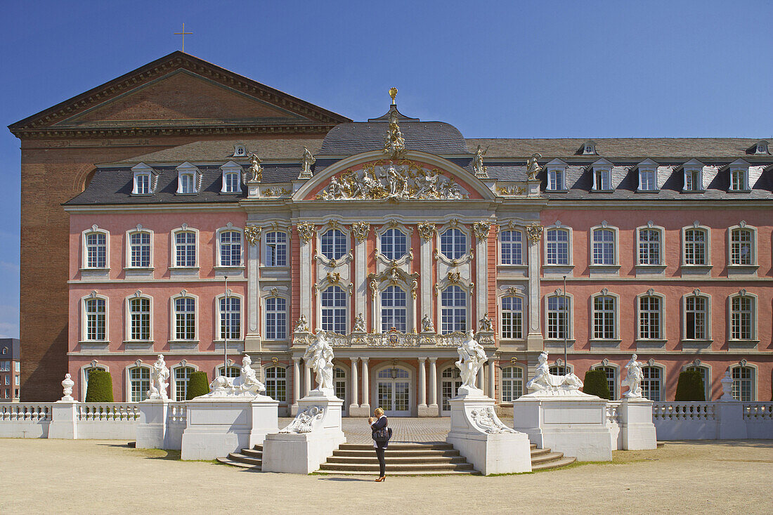 Electoral Palace (Kurfürstliches Palais), Trier on Mosel, Rhineland-Palatinate, Germany, Europe