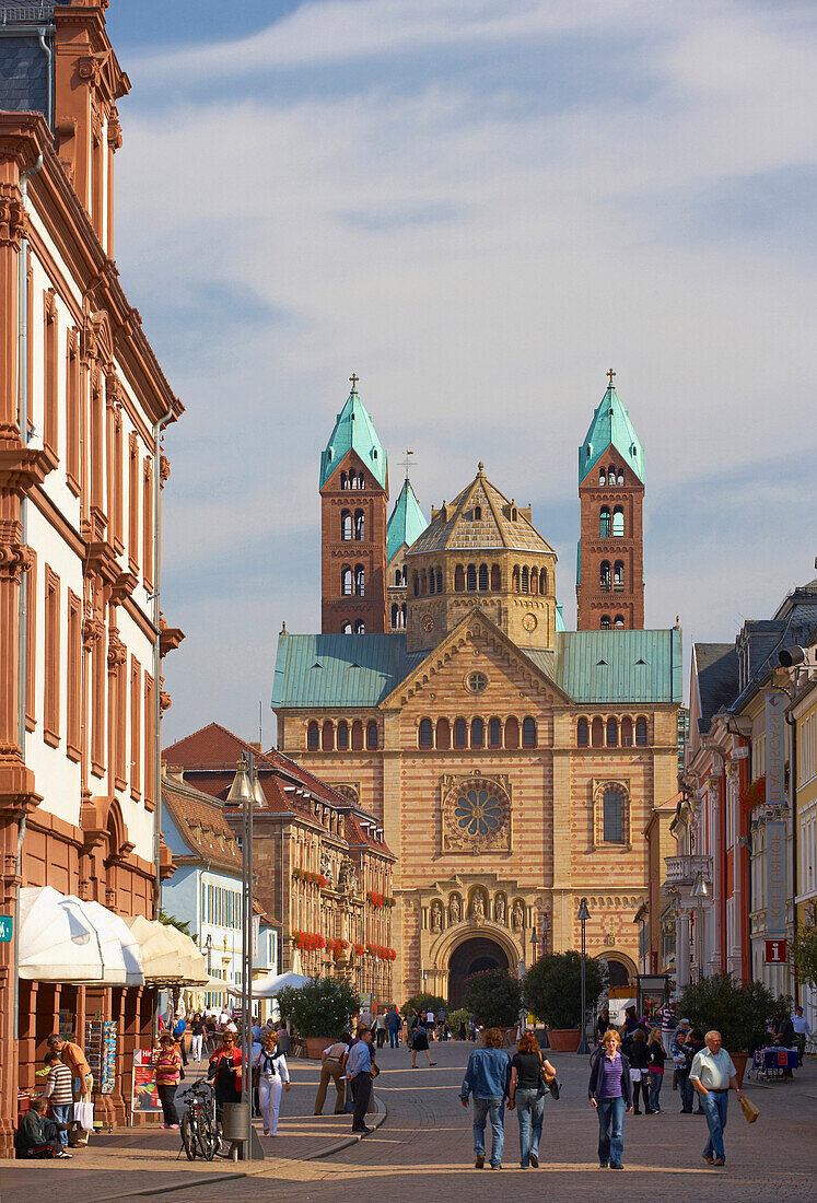 Maximilianstrasse and Speyer cathedral (Imperial Cathedral Basilica of the Assumption and St Stephen), Speyer, Rhineland-Palatinate, Germany