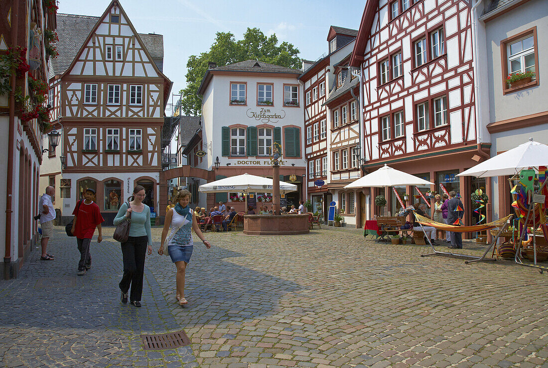 Half-timbered house at Kirschgarten, Old City, Mainz, Rhenish Hesse, Rhineland-Palatinate, Germany, Europe