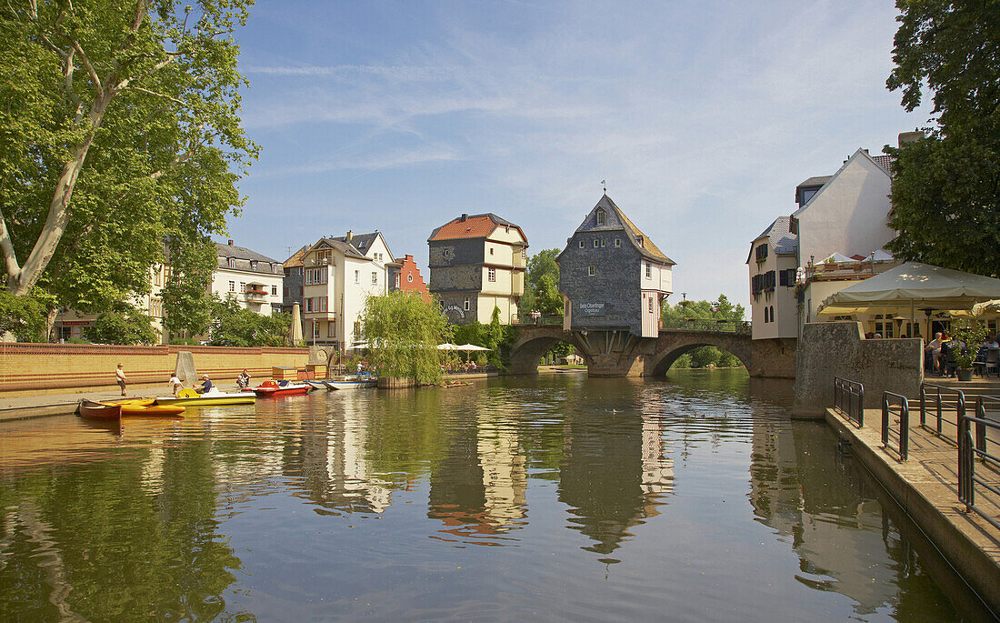 House on bridge, Old bridge over the river Nahe, Bad Kreuznach, Nahe, Rhenish Hesse, Rhineland-Palatinate, Germany, Europe