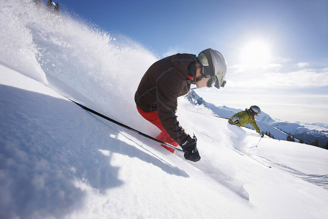 Skifahrer am Blackcomb Peak, British Columbia, Kanada