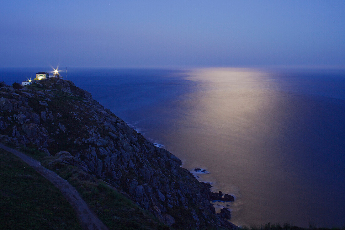 Cape Finisterre at night, Cabo Fisterra, Camino Frances, Way of St. James, Camino de Santiago, pilgrims way, UNESCO World Heritage, European Cultural Route, province of La Coruna, Galicia, Northern Spain, Spain, Europe