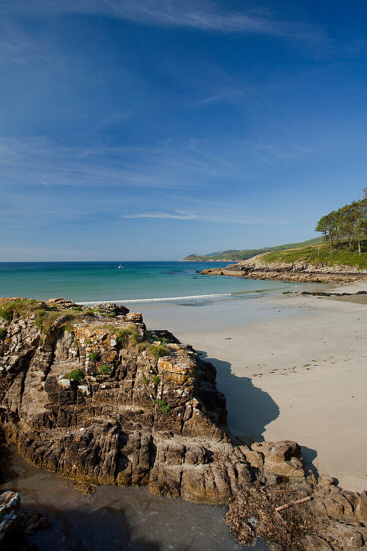 Playa de Estorde, beach near Fisterra, Camino Frances, Way of St. James, Camino de Santiago, pilgrims way, UNESCO World Heritage, European Cultural Route, province of La Coruna, Galicia, Northern Spain, Spain, Europe