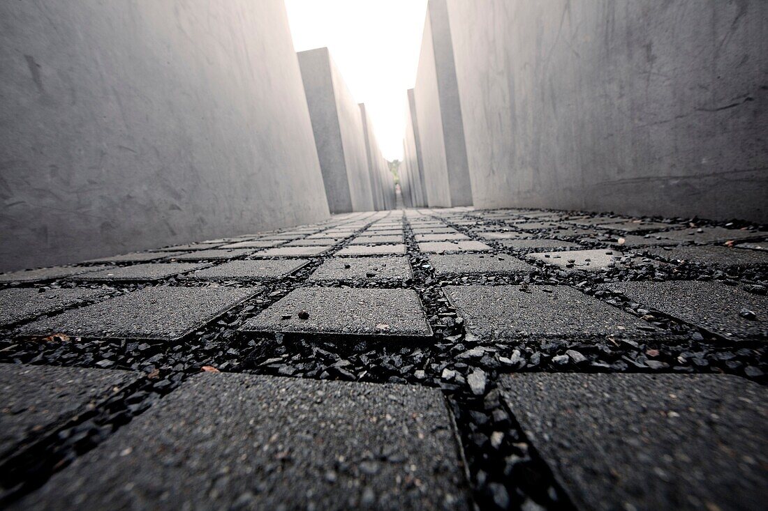 Memorial to the murdered jews of europe designed by Peter Eisenman, Berlín, Germany