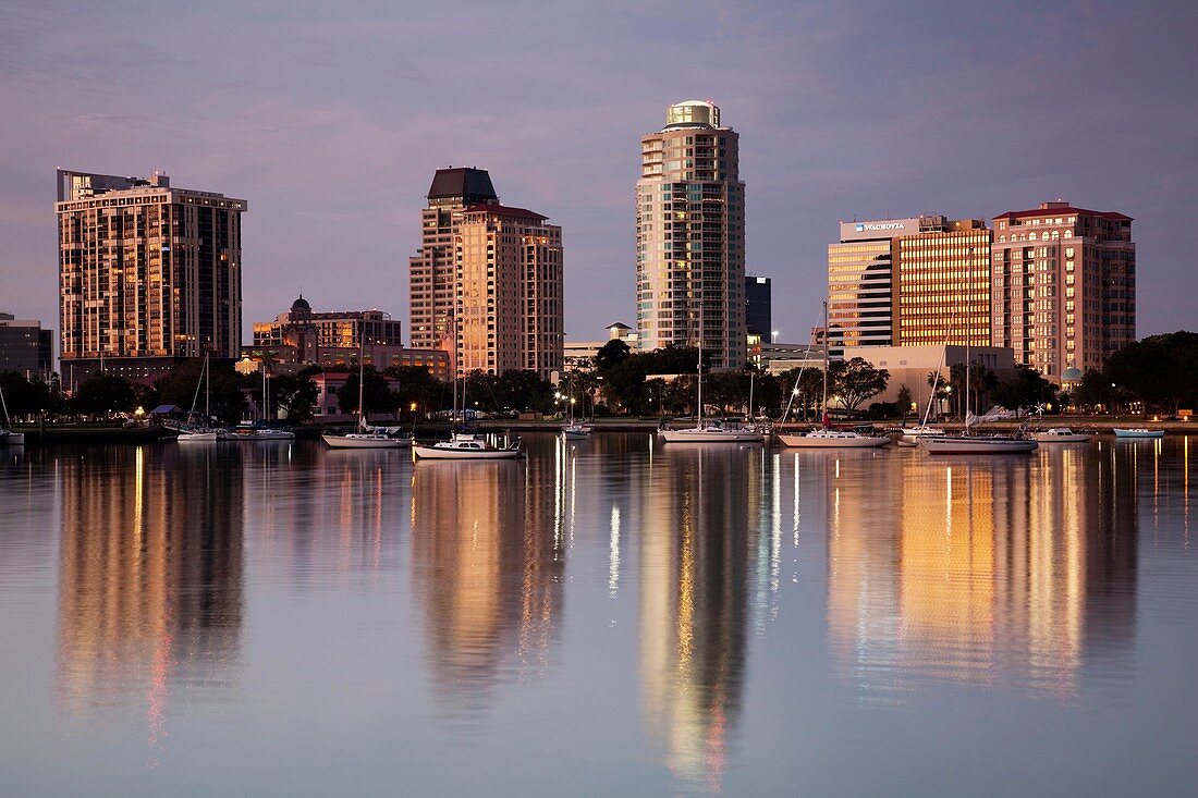 USA, Florida, St Petersburg, skyline from Tampa Bay, dawn