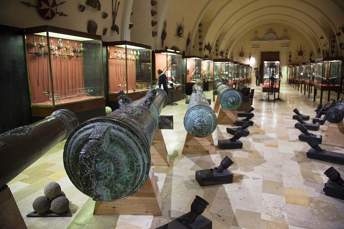 Malta, Valletta, Grand Master's Palace, military museum, artillery