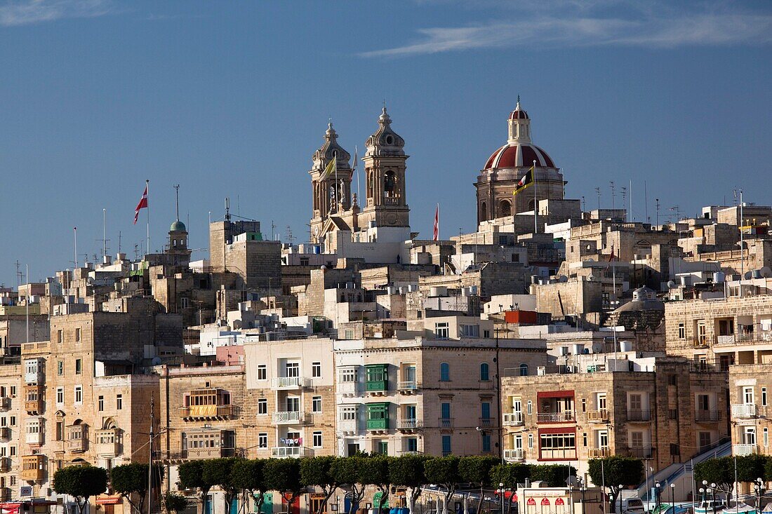 Malta, Valletta, Senglea, L-Isla, town and harbor from Vittoriosa, Birgu, morning