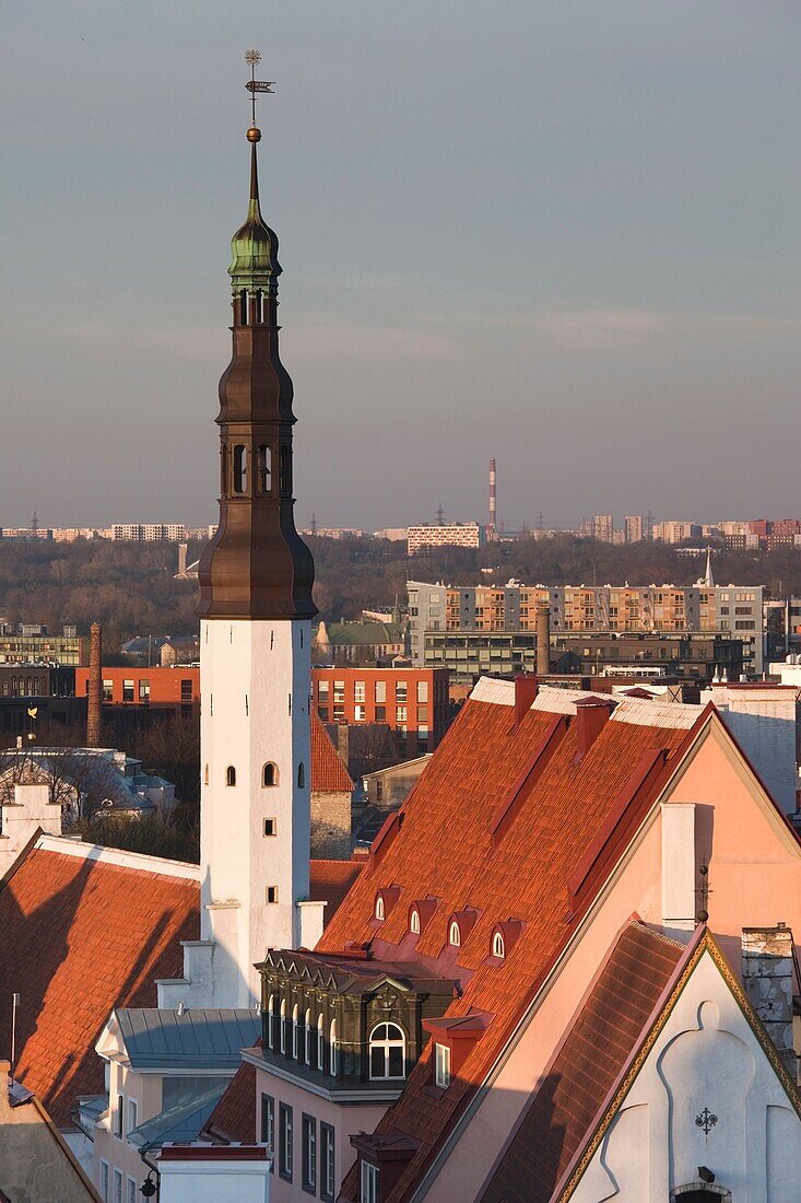 Estonia, Tallinn, Toompea area, elevated view of Holy Spirit Church, sunset